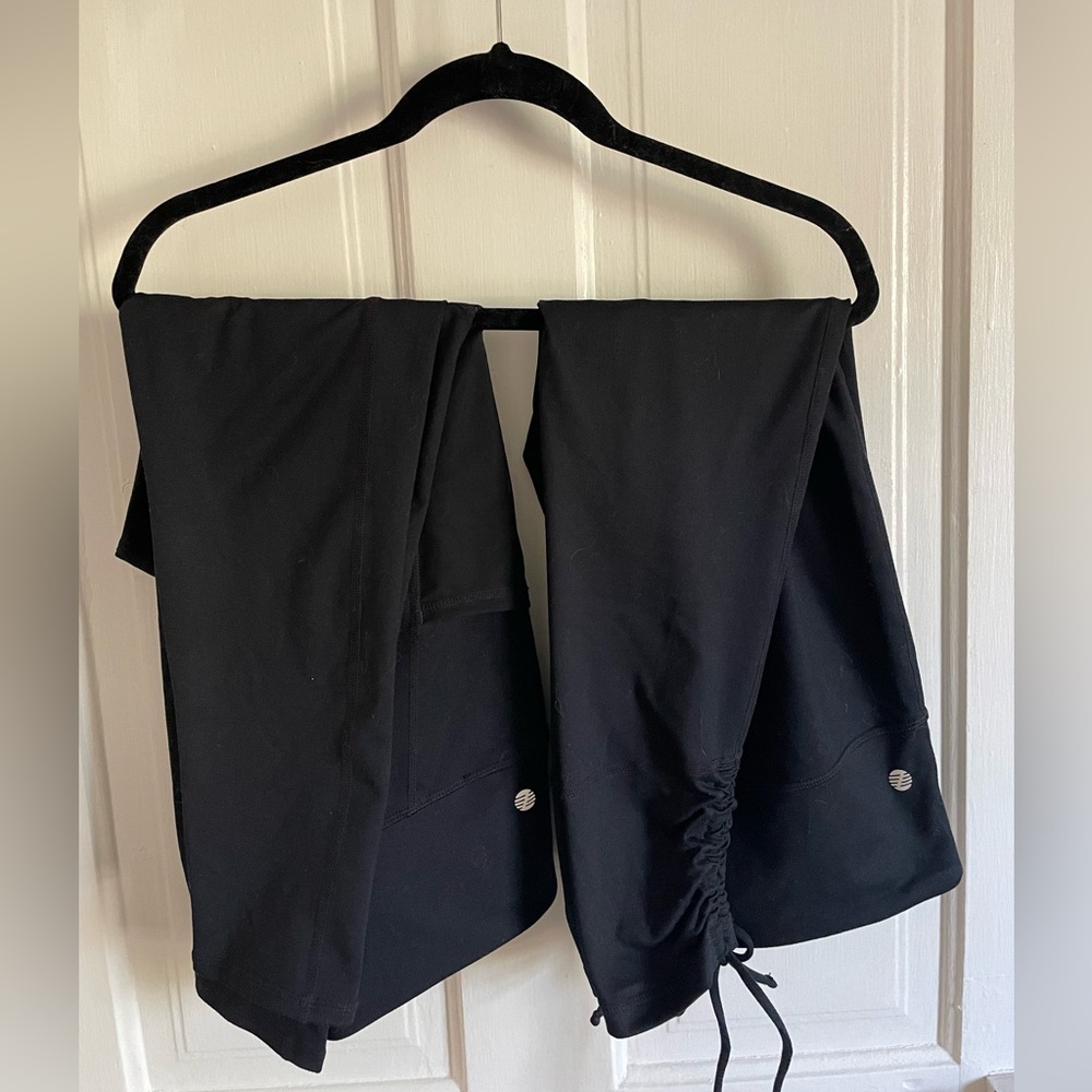 Z BY ZELLA 7/8 high waisted black leggings, Medium TWO PAIRS!